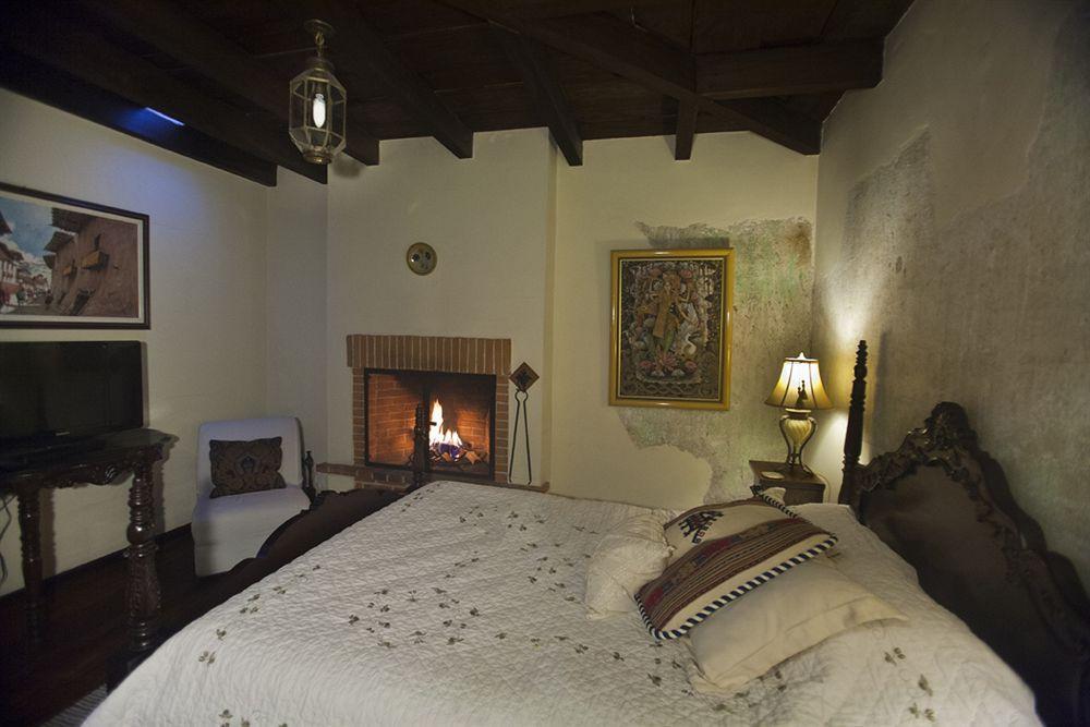 Hotel Sor Juana Antigua Exterior photo