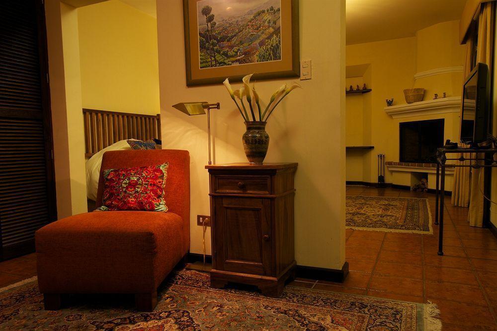 Hotel Sor Juana Antigua Exterior photo